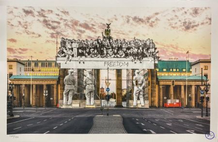 Lithographie Jr - Giants, Brandenburg Gate, September 27, 2018, 18h55, © Iris Hesse, Ullstein Bild, Roger-Viollet, Berlin, Germany, 2018