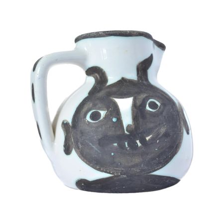 Céramique Picasso - Heads #367 (Ceramic Pitcher)