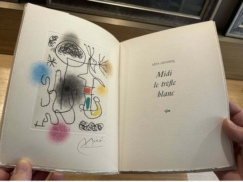 Livre Illustré Miró - Léna Leclercq. MIDI LE TRÈFLE BLANC. Une gravure en aquatinte signée (1968)
