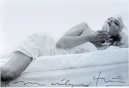 Photographie Stern - Marilyn in Bed II