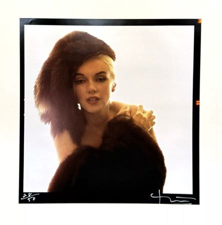 Photographie Stern - The Last Sitting. Marilyn in a Fur Hat