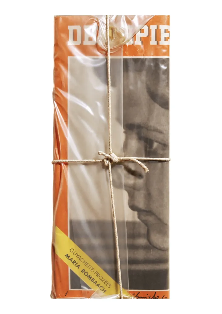 Multiple Christo - Der Spiegel Magazine empaqueté