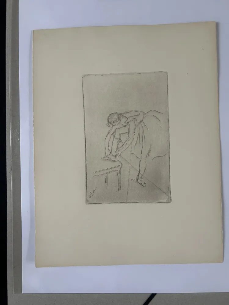 Eau-Forte Degas - Danseuse mettant son chausson