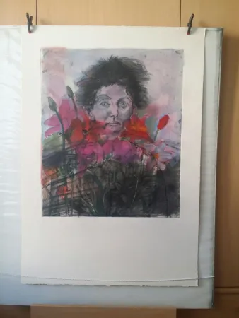 Gravure Dine - NANCY OUTSIDE IN JULY FLOWERS OF THE HOLY LAND (1979 )  GRAVURE SIGNEE ET JUSTIFIEE  AVEC REHAUTS DE COULEURS  EPREUVE UNIQUE sur arches creme  FORMAT 90 X  63 CM ENVIRON  RARE  CATALOGUE RAISONNE D OENCH & FEINBERG 61 P 89 