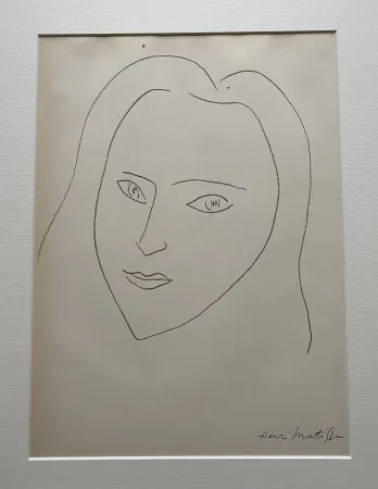 Lithographie Matisse (After) - Facing Woman’s  portrait with long hair 